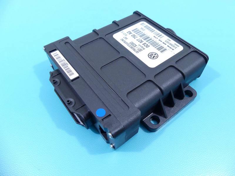 Блок керування АКПП Volkswagen Touareg 0C8927750AG