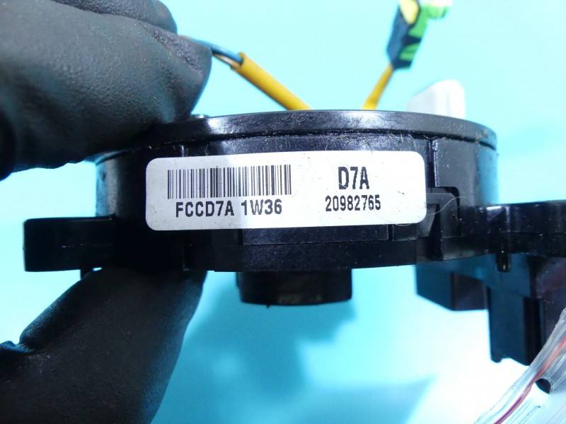 Шлейф руля Chevrolet Captiva 20982765 — фото детали 4
