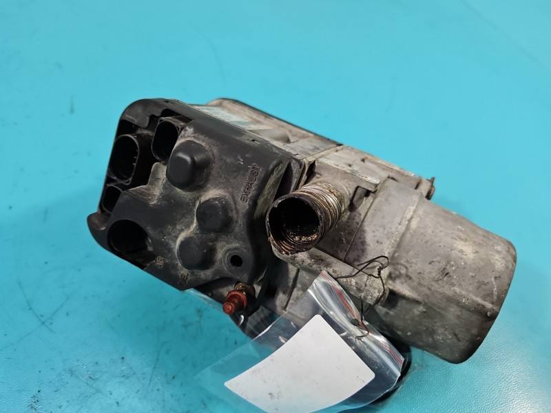 Автономний обігрівач Webasto Volkswagen Touran 1K0815065AQ — фото деталі 3