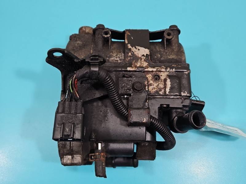 Автономний обігрівач Webasto Toyota Avensis T25 25228105 — фото деталі 2