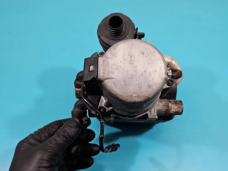 Автономний обігрівач Webasto Ford S-max 9022813A — фото деталі 4