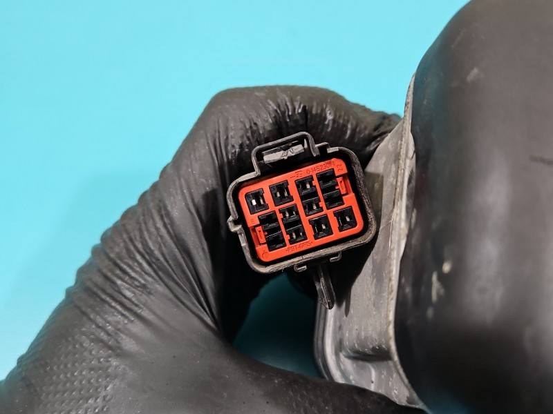 Автономний обігрівач Webasto Ford S-max 9022813A — фото деталі 6