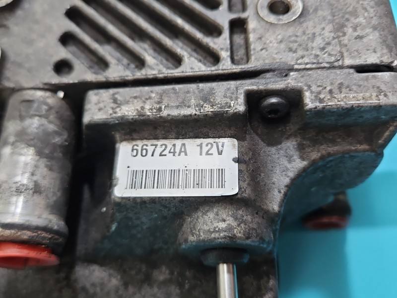 Автономний обігрівач Webasto Chrysler Voyager 66724A — фото деталі 4