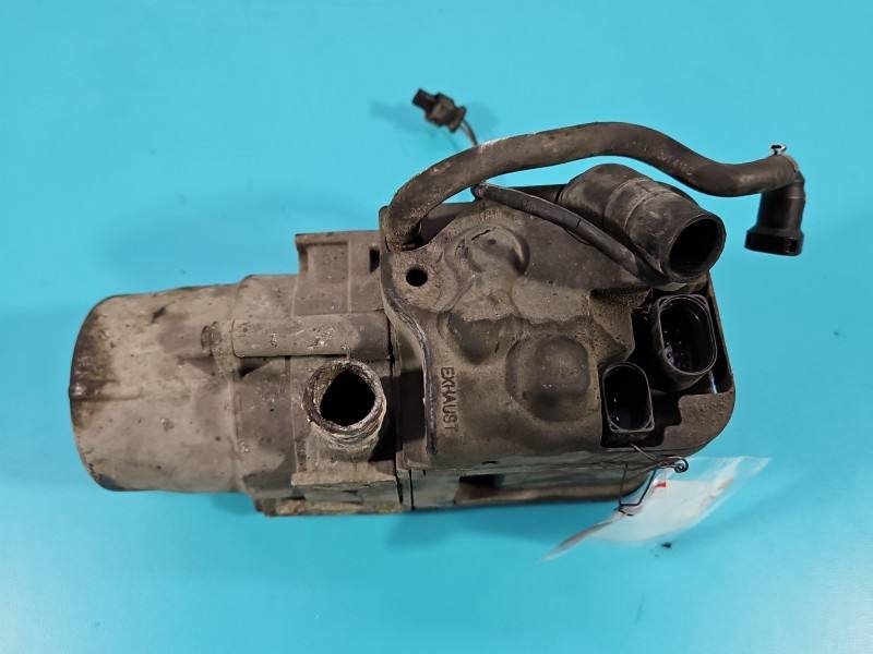 Автономний обігрівач Webasto Volkswagen Touran 1K0815071R — фото деталі 2