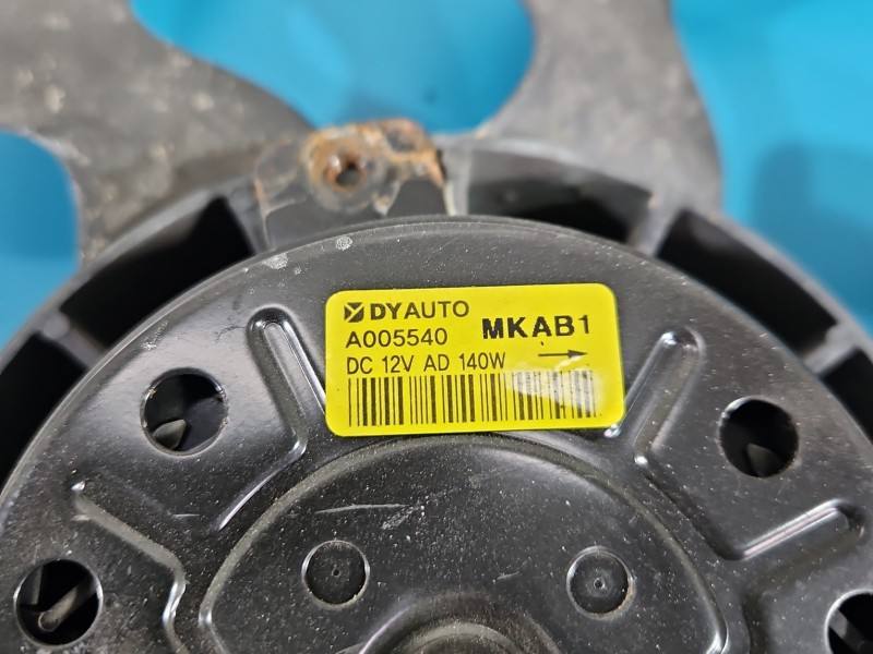 Вентилятор радіатора дифузор Hyundai I30 A005540 — фото деталі 3