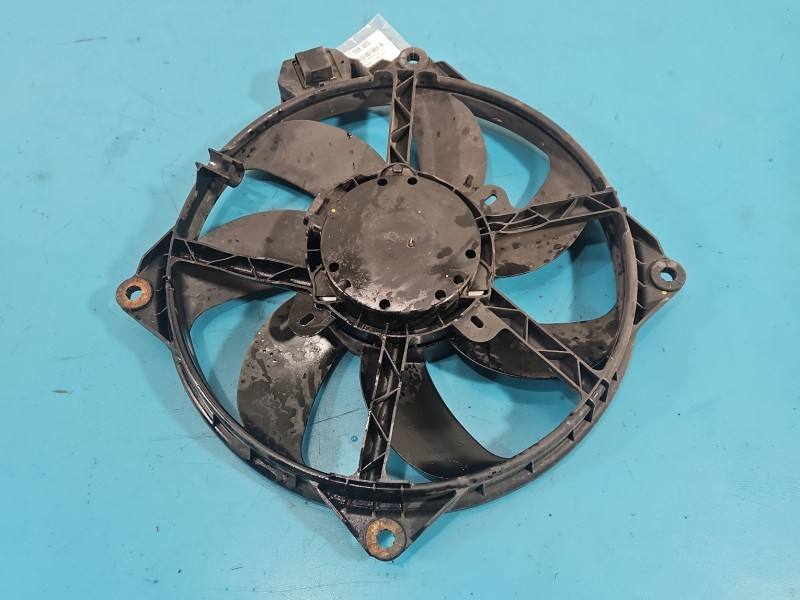 Вентилятор радіатора дифузор Renault Megane 3 — фото деталі 3