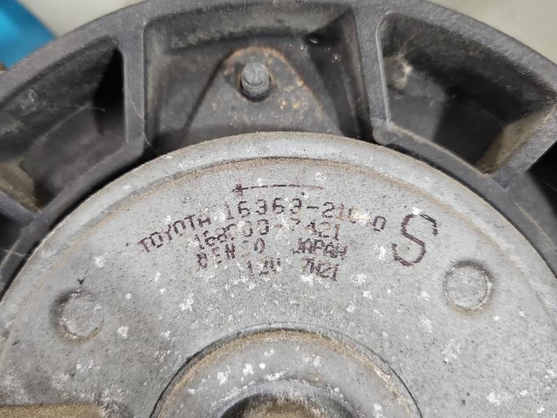 Вентилятор радіатора дифузор Toyota Prius 16363-21030 — фото деталі 4