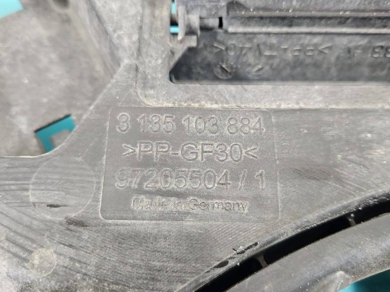 Вентилятор радіатора дифузор Ford Kuga 3135103884 — фото деталі 2