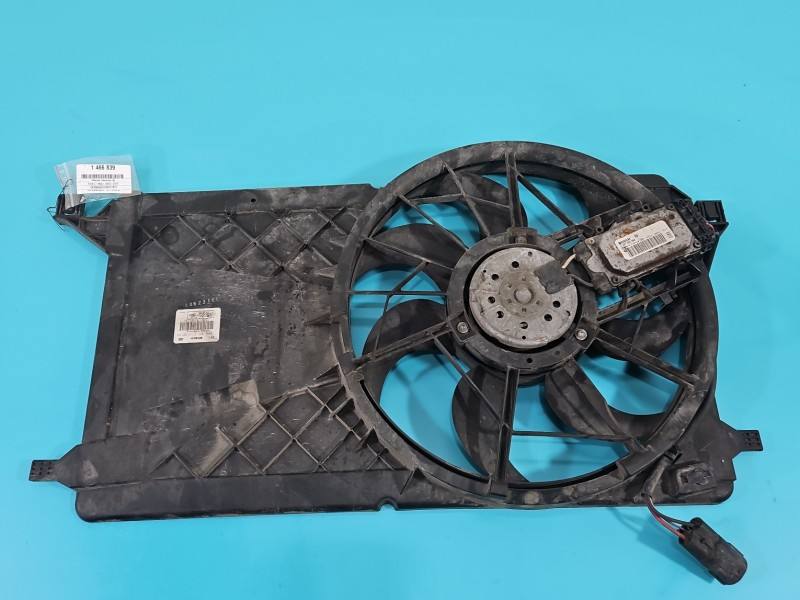 Вентилятор радіатора дифузор Ford C-Max 3135103743