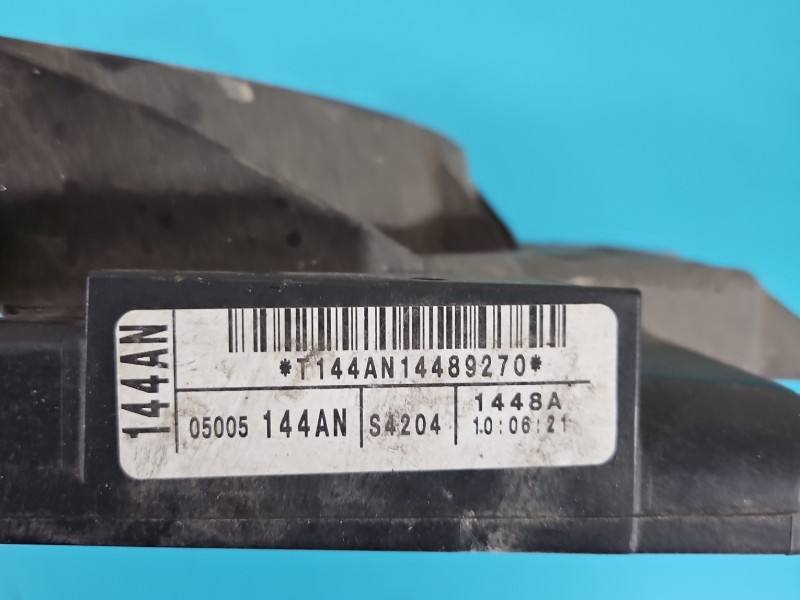 Вентилятор радиатора диффузор Dodge Caravan 05005144AN — фото детали 3