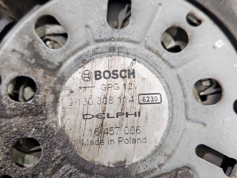 Вентилятор радіатора дифузор Opel Astra J 0130308114 — фото деталі 4