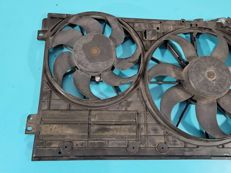 Вентилятор радіатора дифузор Volkswagen Passat CC — фото деталі 3