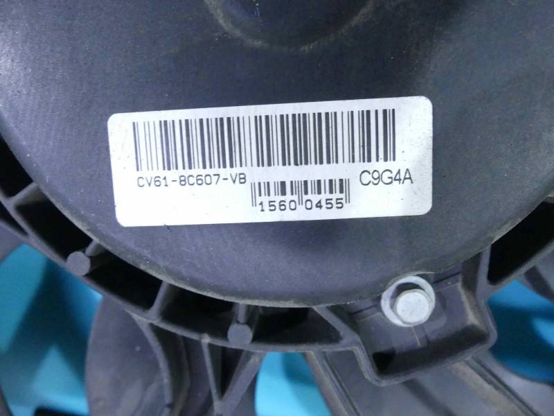 Вентилятор радіатора дифузор Ford Focus CV61-8C607-VB — фото деталі 4
