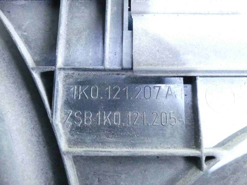 Вентилятор радіатора дифузор Skoda Octavia 2 1K0121207AT — фото деталі 4