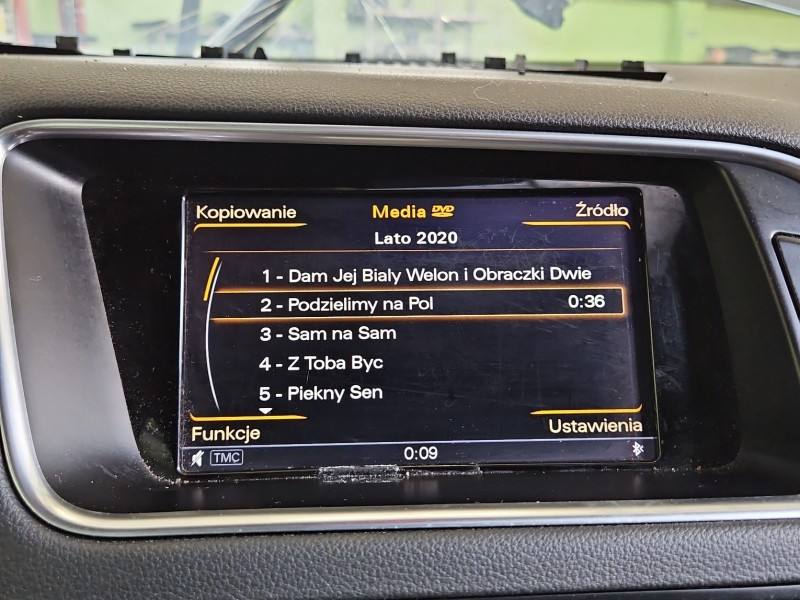 Монітор дисплей бортовий комп'ютер Audi Q5 8R0919604A