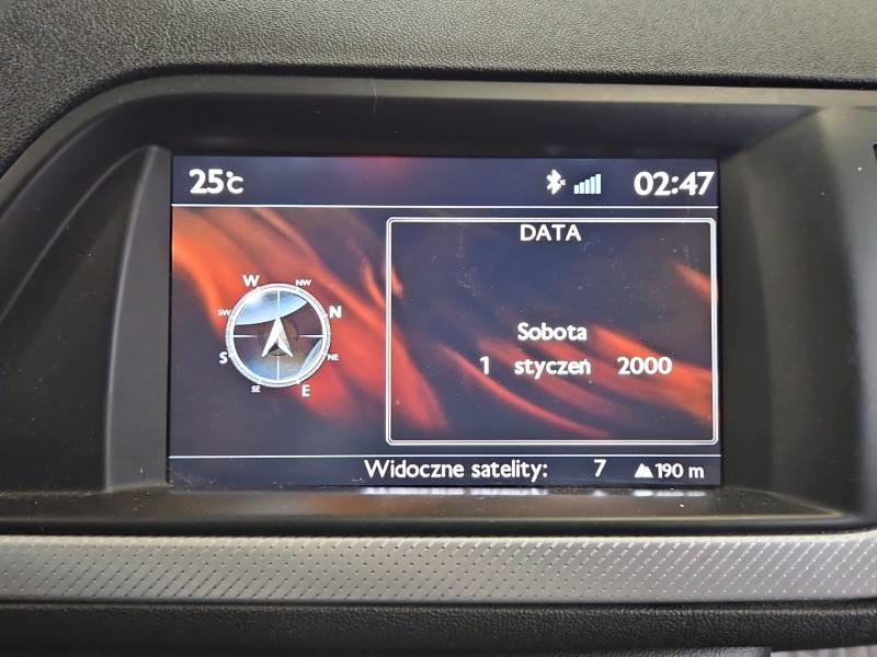 Монітор дисплей бортовий комп'ютер Citroen C5 9801020080