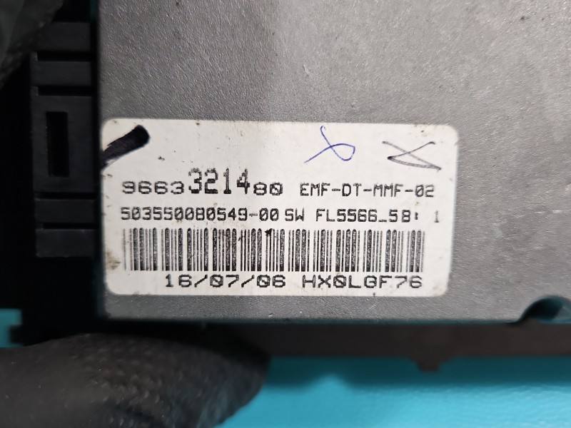 Монітор дисплей бортовий комп'ютер Peugeot 407 9663321480 — фото деталі 7
