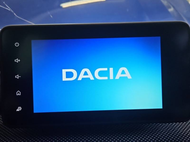 Монітор дисплей бортовий комп'ютер Dacia Sandero