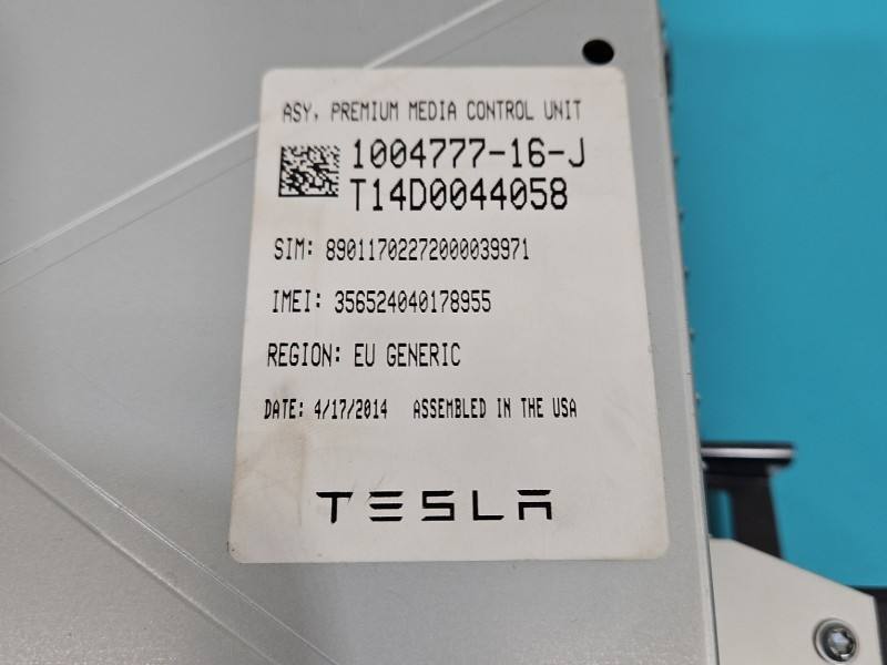 Монітор дисплей бортовий комп'ютер Tesla Model S 1004777-16-J — фото деталі 10