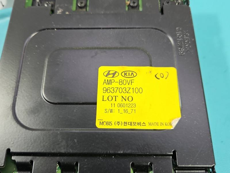 Аудиоусилитель усилитель звука Hyundai I40 963703Z100 — фото детали 6