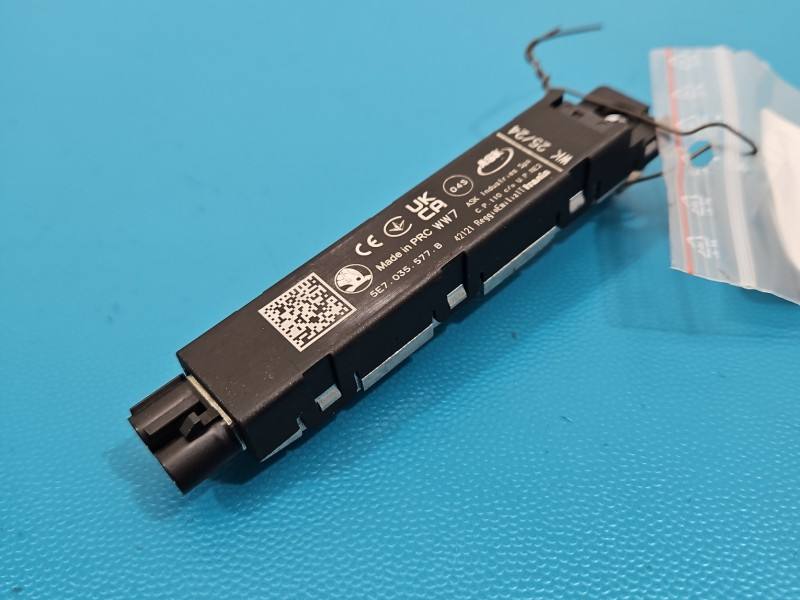 Аудіопідсилювач підсилювач звуку Skoda Octavia 4 5E7035577B