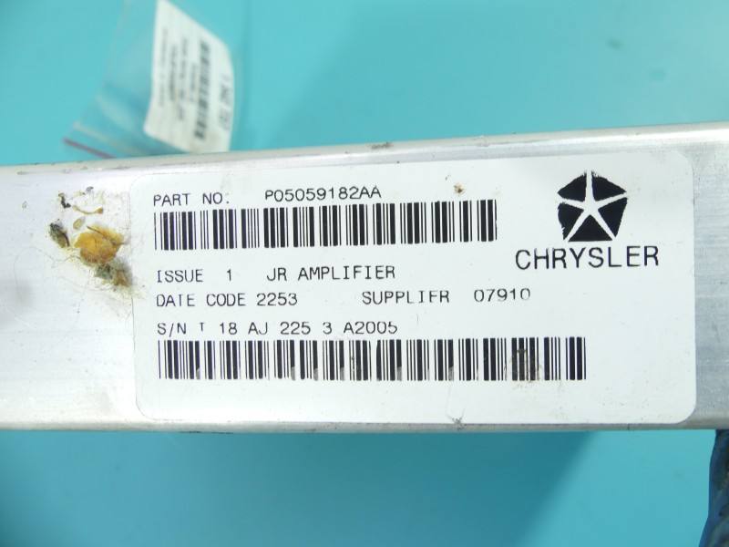 Аудиоусилитель усилитель звука Chrysler Sebring P05059182AA — фото детали 5