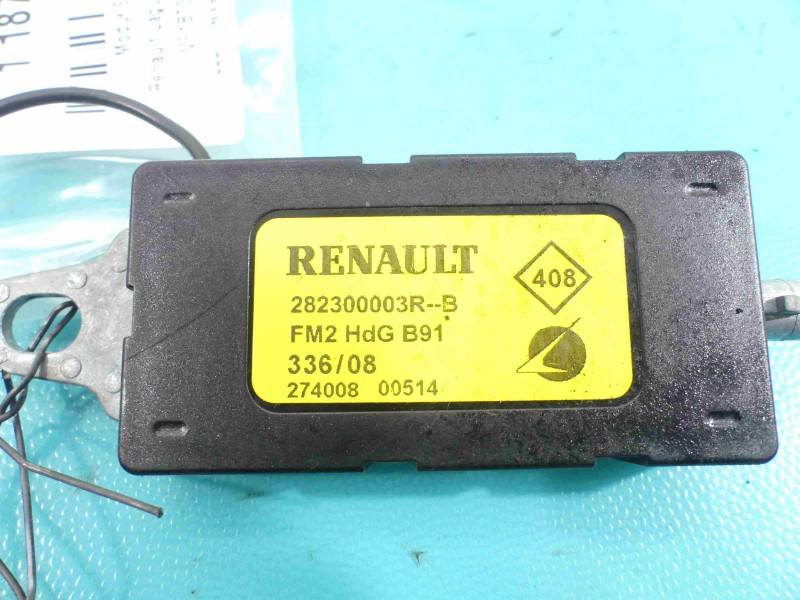 Аудіопідсилювач підсилювач звуку Renault Laguna 282300003R-B — фото деталі 3