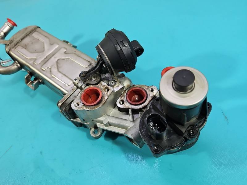 Клапан EGR Volkswagen Passat B7 7.09720.00.0 — фото детали 8