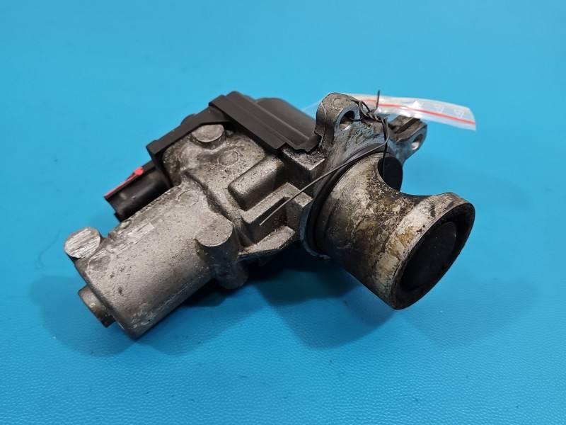 Клапан EGR Audi Q5 059131502B