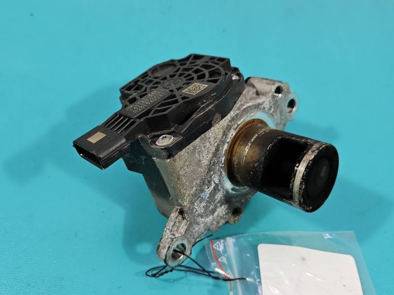 Клапан EGR Renault Express 147101423R