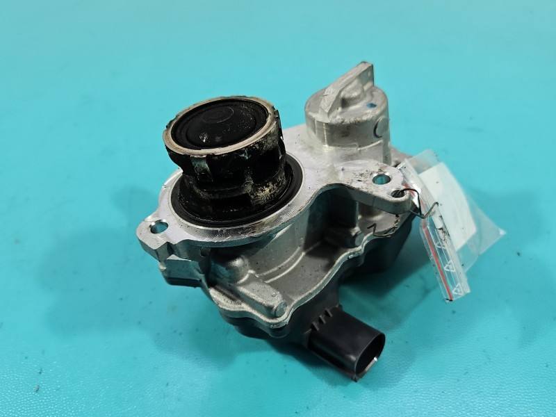 Клапан EGR Skoda Superb 3 05L131501M