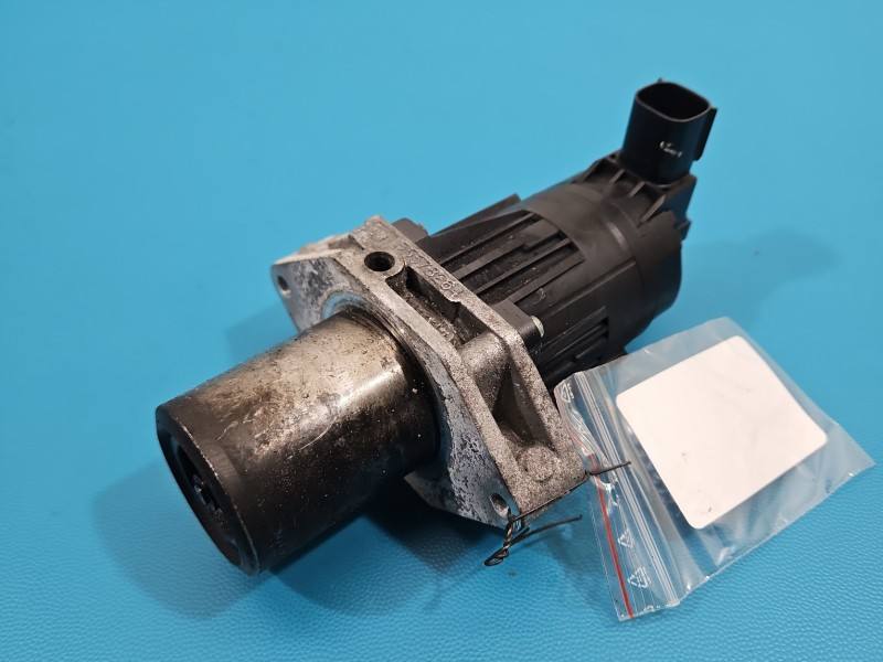 Клапан EGR Opel Insignia 55578264