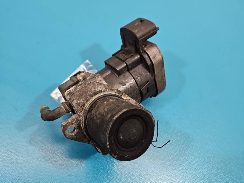 Клапан EGR Opel Vectra C 00005321A7