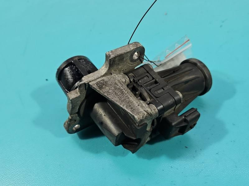 Клапан EGR Mercedes A W176 8201411538
