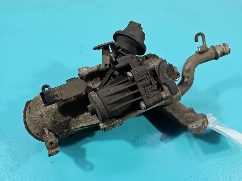 Клапан EGR Peugeot 508 230011902413
