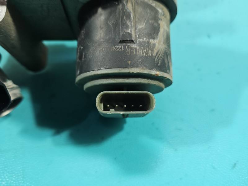Клапан EGR Mercedes C W205 0272515003 — фото деталі 6