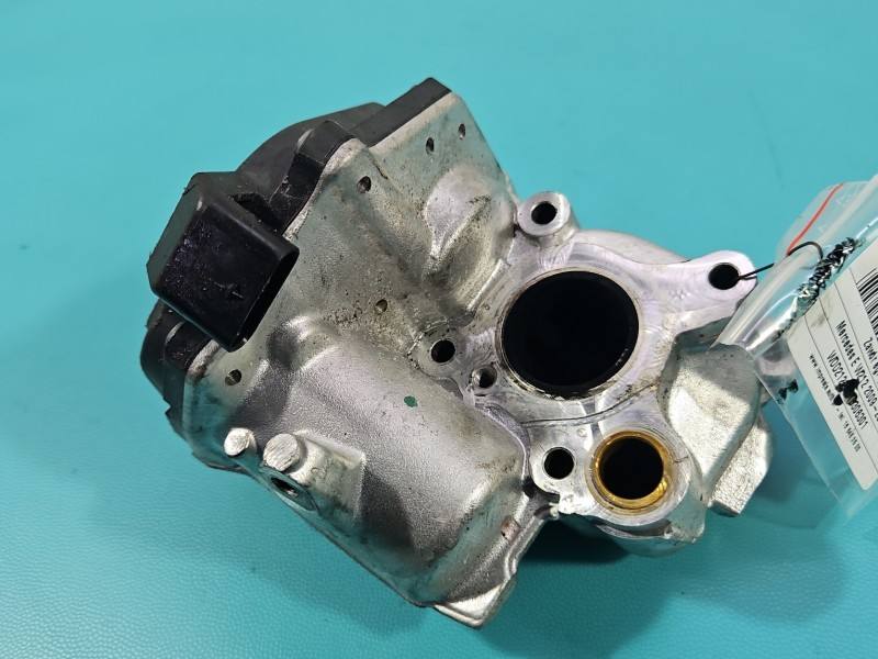 Клапан EGR Mercedes E W212 A6511400860