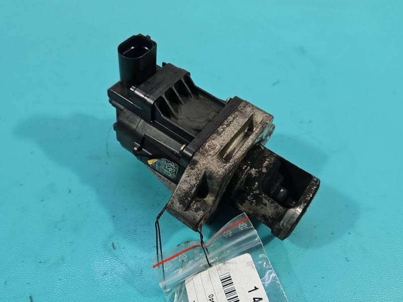 Клапан EGR Opel Insignia 55566052
