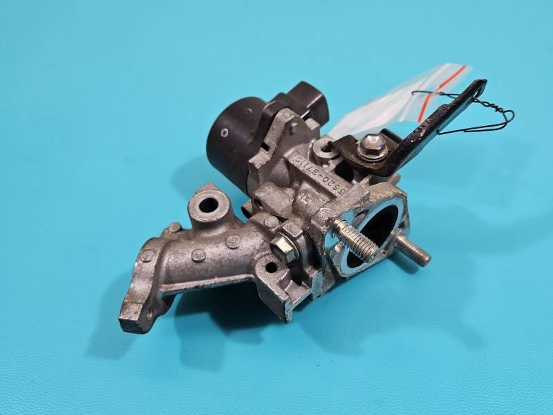 Клапан EGR Toyota Auris 25620-37110