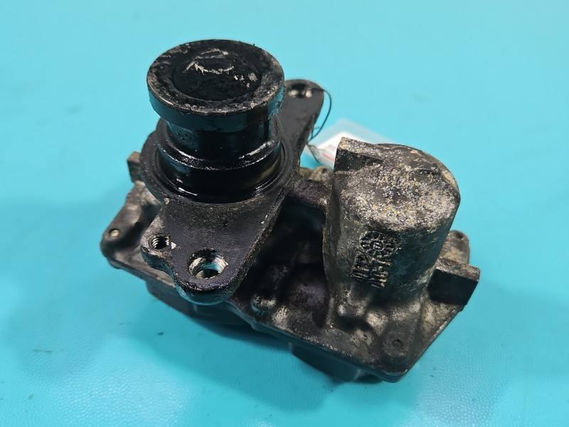 Клапан EGR Renault Scenic 3 147101478R
