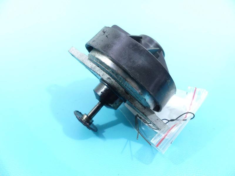 Клапан EGR Opel Zafira A