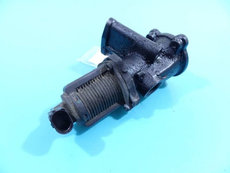 Клапан EGR Opel Meriva A