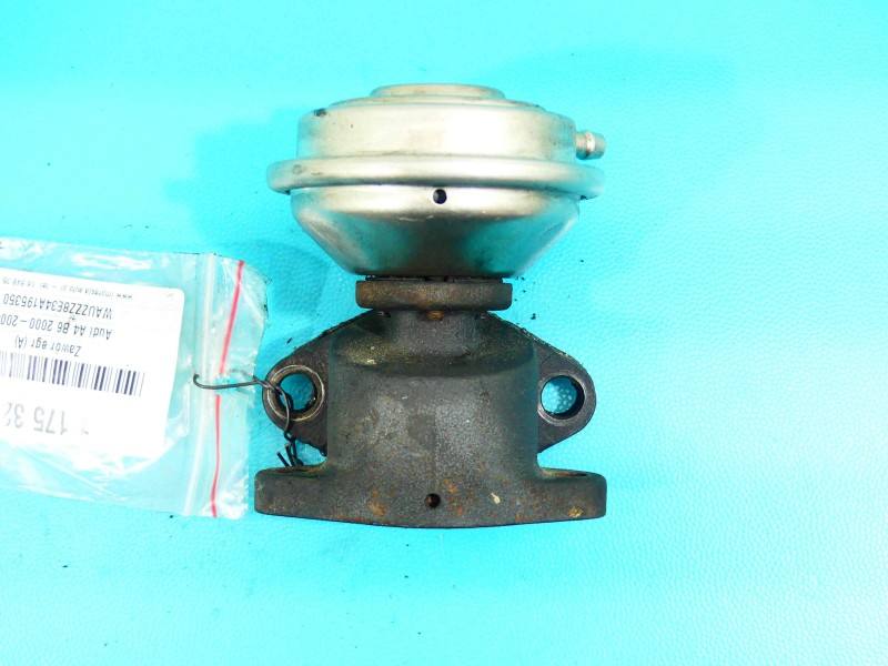 Клапан EGR Audi A4 B6