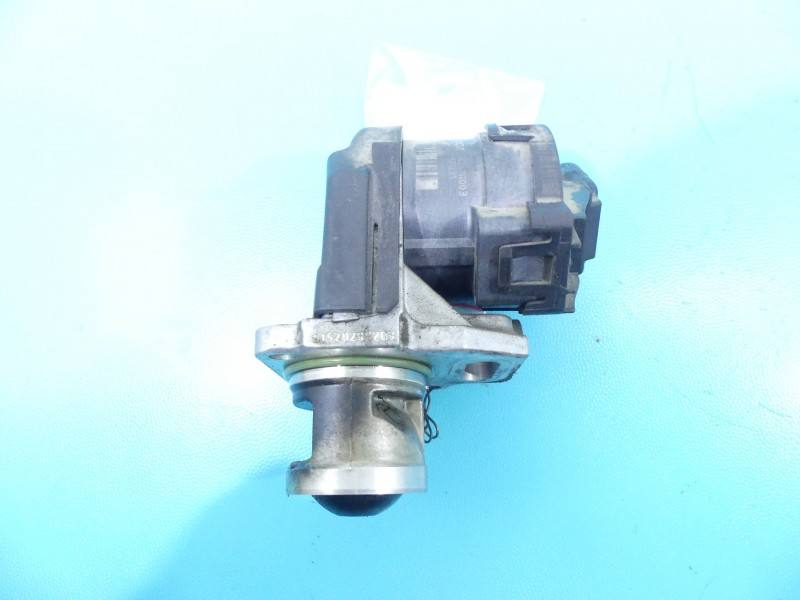 Клапан EGR Mercedes ML W166 A2761400160 — фото детали 2