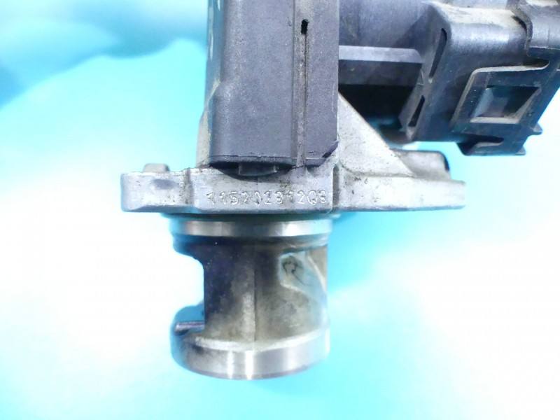 Клапан EGR Mercedes ML W166 A2761400160 — фото детали 4