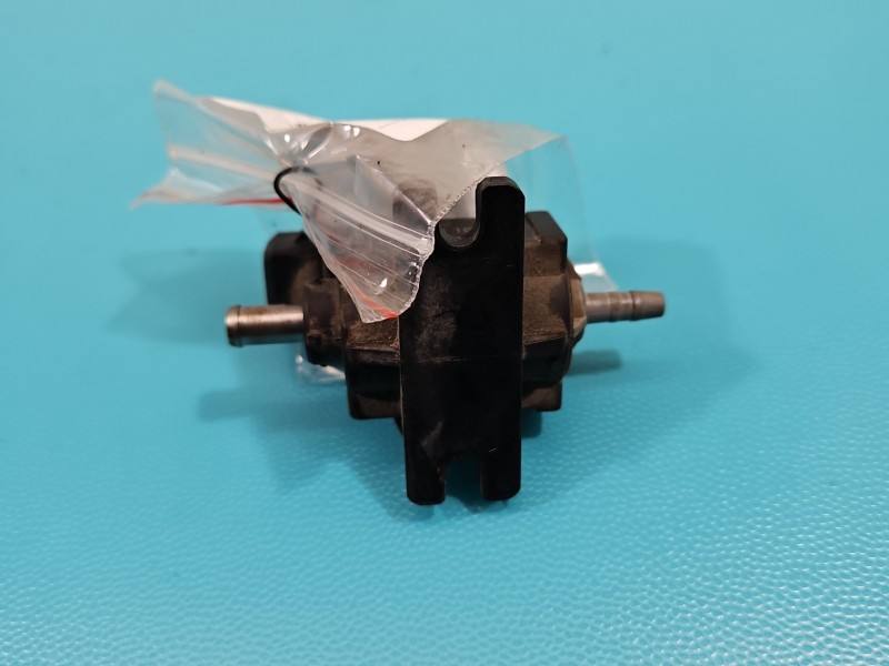 Вакуумний клапан Opel Insignia 70103902 — фото деталі 5