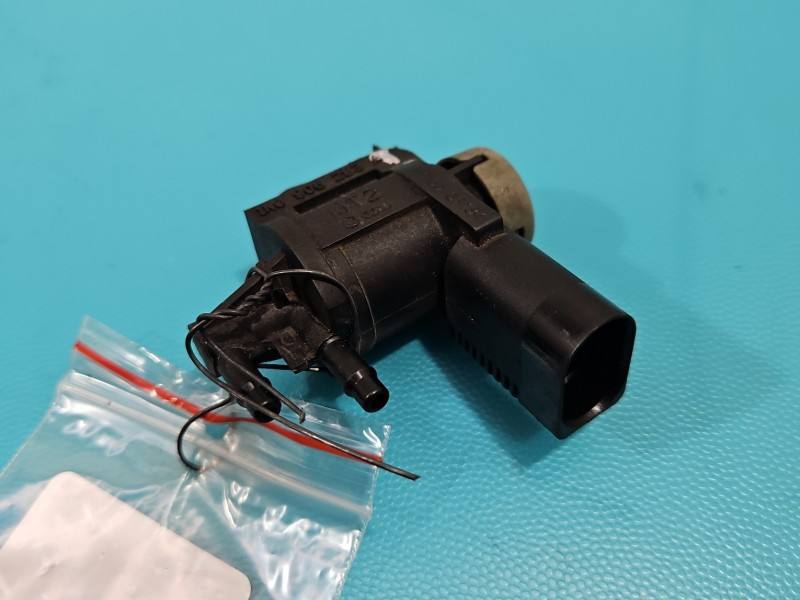 Вакуумный клапан Audi A4 B8 1K0 906 283 A