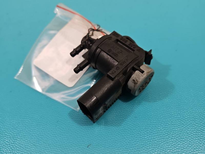 Вакуумный клапан Volkswagen Sharan 1K0906283A
