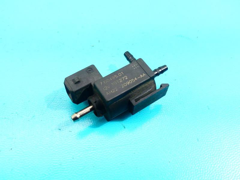 Вакуумний клапан Land Rover Range Rover AH22-209054-AA