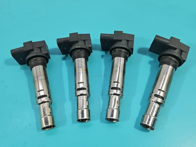 Котушка запалювання модуль Volkswagen Golf plus 036905715